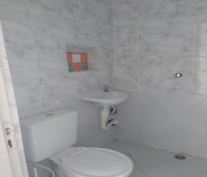 Imagem 3 da galeria do anúncio: Alugo Vaga Pensão 2 pessoas por quarto Apenas