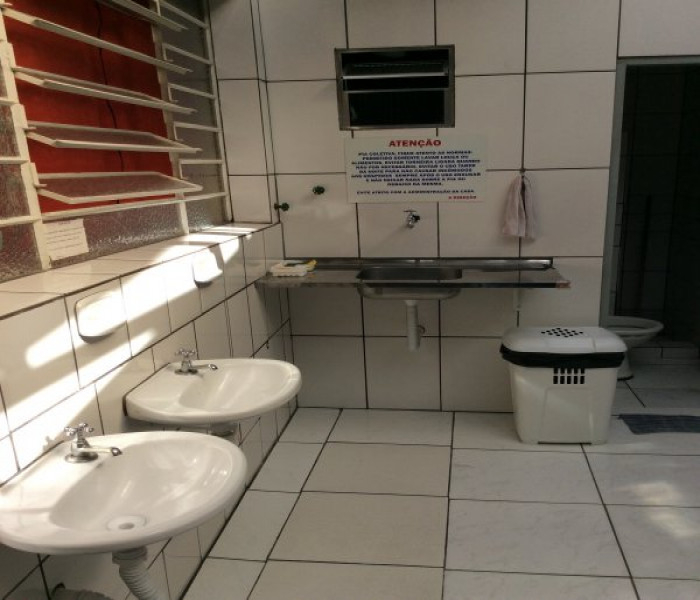 Imagem 3 da galeria do anúncio: Quarto individual mobiliado e planejado