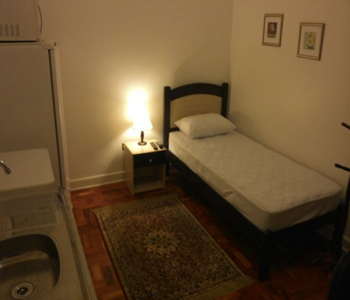 Imagem 1 da galeria do anúncio: ALUGO QUARTOS EM RESIDENCIAL DE EXCELENTE NÍVEL