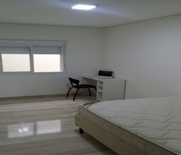 Imagem 7 da galeria do anúncio: Quarto mobiliado  C/Frigobar  proximo Ufrgs e Pucrs...