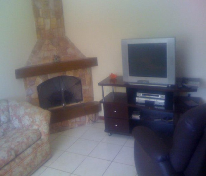 Imagem 9 da galeria do anúncio: Suíte e Quarto