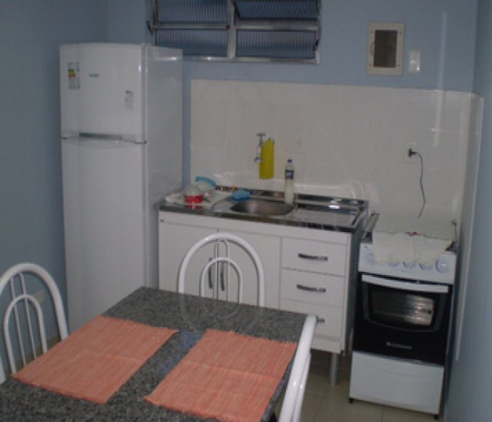 Imagem 3 da galeria do anúncio: Suites mobiliadas