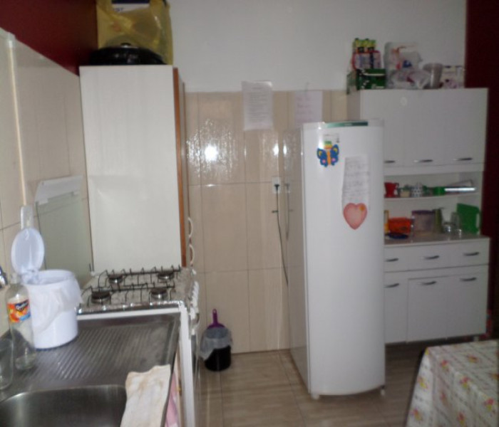 Imagem 1 da galeria do anúncio: quarto com suite