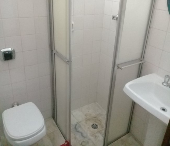 Imagem 2 da galeria do anúncio: QUARTO SUÍTE p/ 01 PESSOA