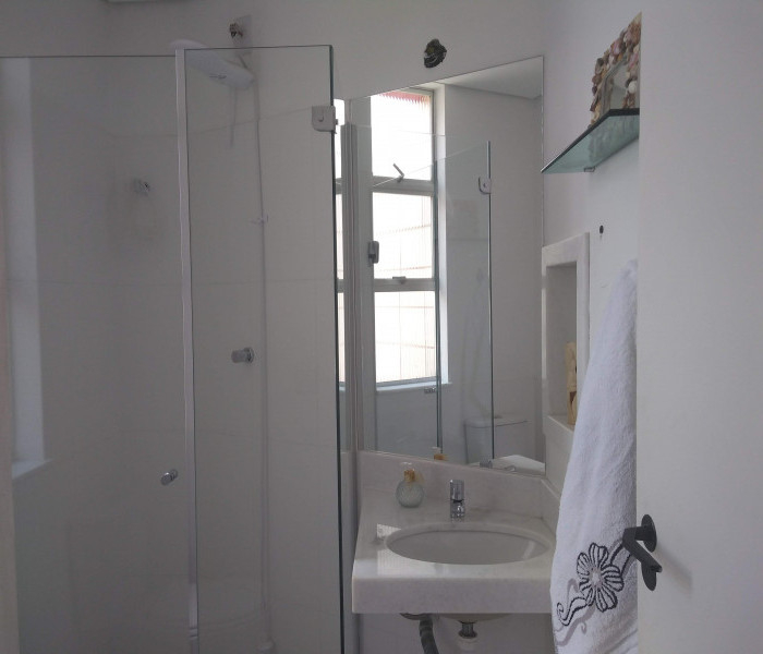 Imagem 2 da galeria do anúncio: Quarto excelente local av Silva Lobo e  Barão Homem de Melo