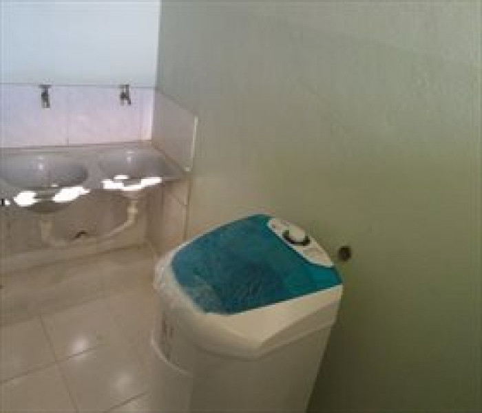 Imagem 10 da galeria do anúncio: Quarto  Individual  somente para rapaz.