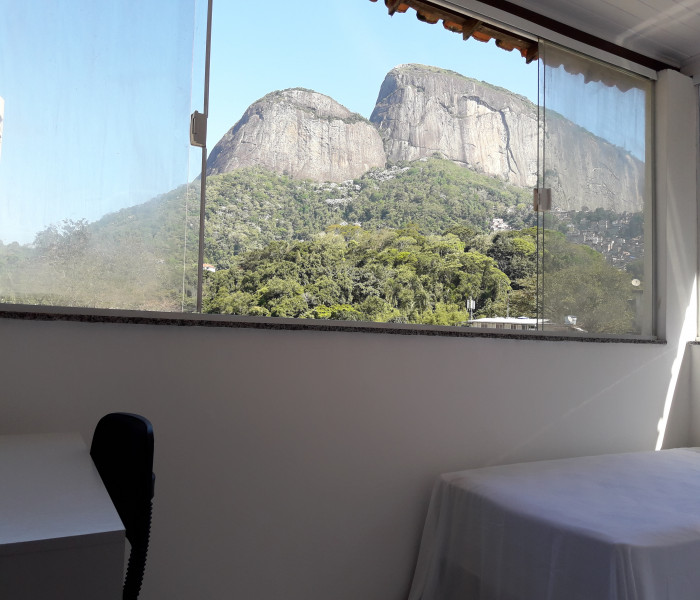 Imagem 3 da galeria do anúncio: PUC Gávea - Feminino - Quarto Individual