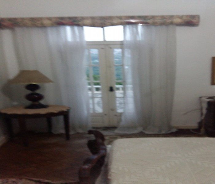 Imagem 3 da galeria do anúncio: Suíte grande vista Cristo Redentor