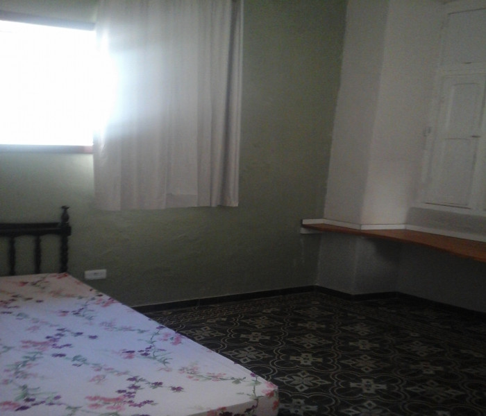 Imagem 1 da galeria do anúncio: Aluga-se quartos ao lado da Universidade Cátolica de Pernamb