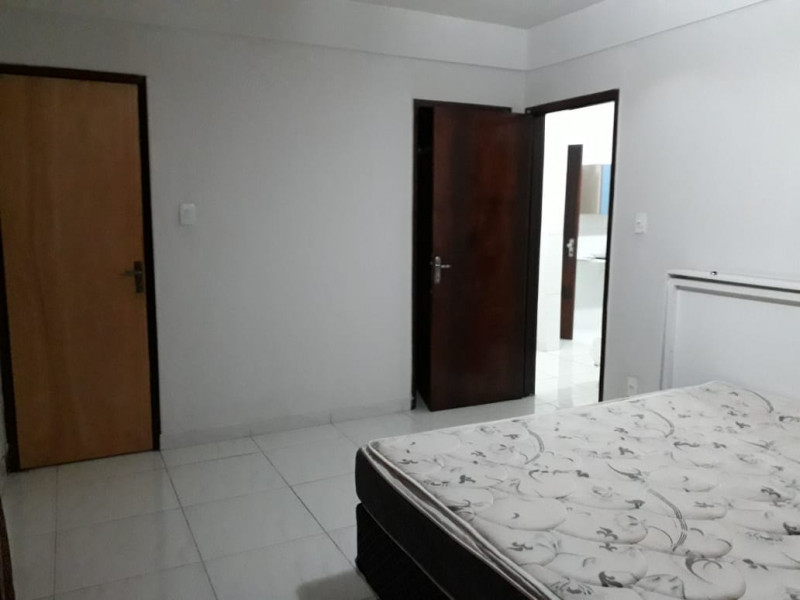 Imagem 6 da galeria do anúncio: CASA AEROCLUBE