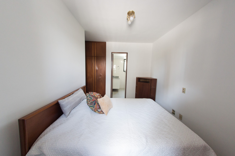 Imagem 4 da galeria do anúncio: Quarto individual mobiliado no centro de Alphaville