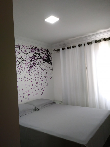 Imagem 4 da galeria do anúncio: Quartos Individuais e Suite  Mobiliados e Decorados