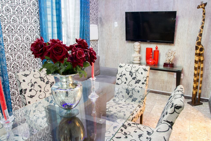 Imagem 8 da galeria do anúncio: ALUGO VAGA EM QUARTO A PARTIR DE R$ 550,00 POR MES