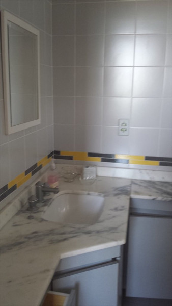 Imagem 15 da galeria do anúncio: Excelente Suite com Diarista Exclusivo á Mulheres