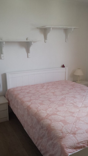 Imagem 14 da galeria do anúncio: Excelente Suite com Diarista Exclusivo á Mulheres