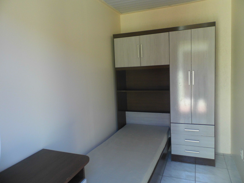 Imagem 7 da galeria do anúncio: Kitinete  prox. Acisp/Puc/ Tecnopuc/ Ufrgs C. do Vale