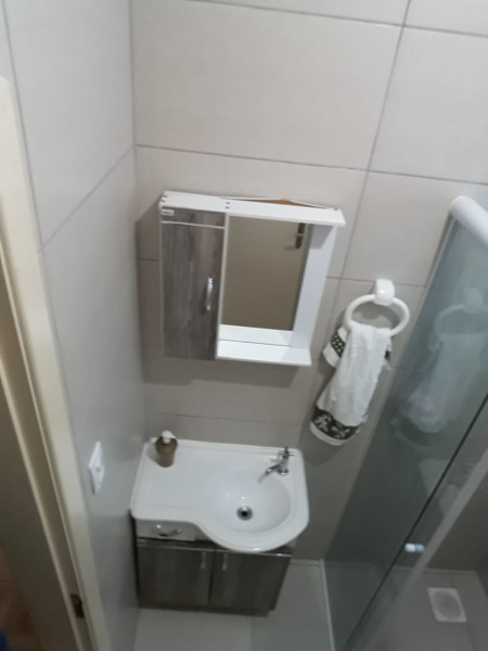 Imagem 8 da galeria do anúncio: Quarto  com cama casal próx Puc Tecnopuc Acisp Ufrgs Do Vale