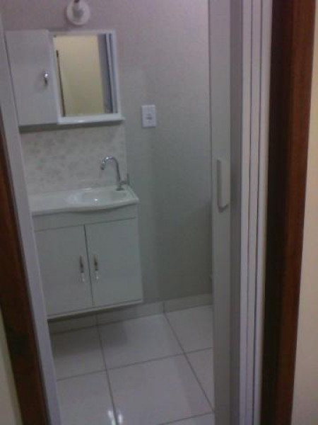 Imagem 9 da galeria do anúncio: Alugo SUÍTES no Centro de Indaiatuba