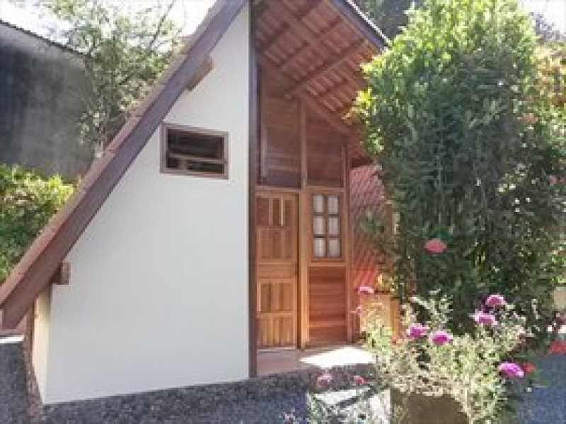 Imagem 8 da galeria do anúncio: Quitinete (estilo Chalé)