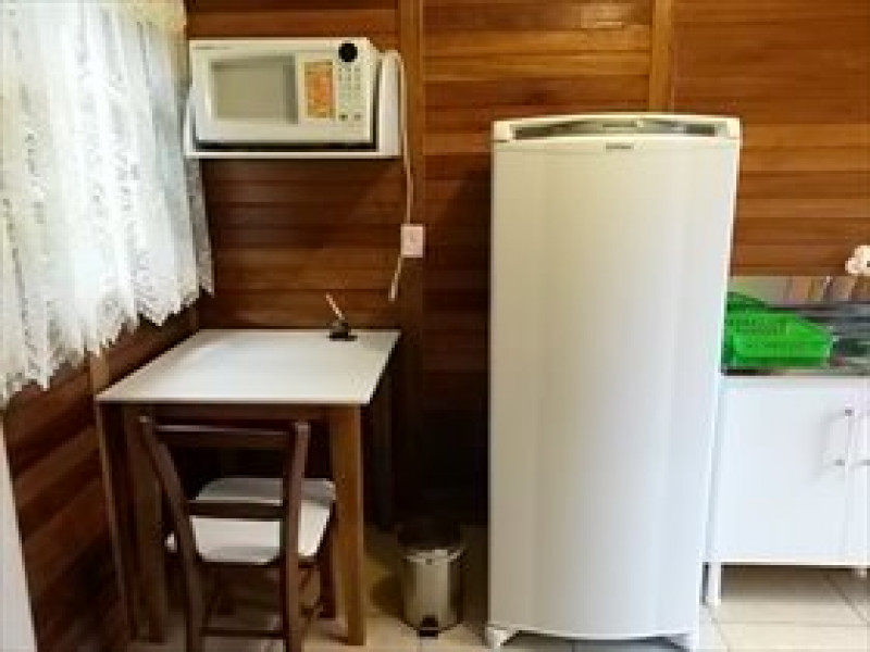 Imagem 2 da galeria do anúncio: Quitinete (estilo Chalé)