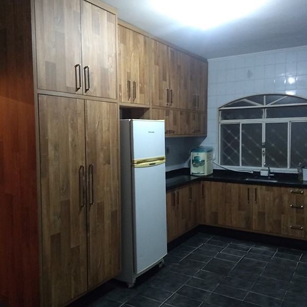 Imagem 8 da galeria do anúncio: Aluga-se quartos individuais (Feminino)