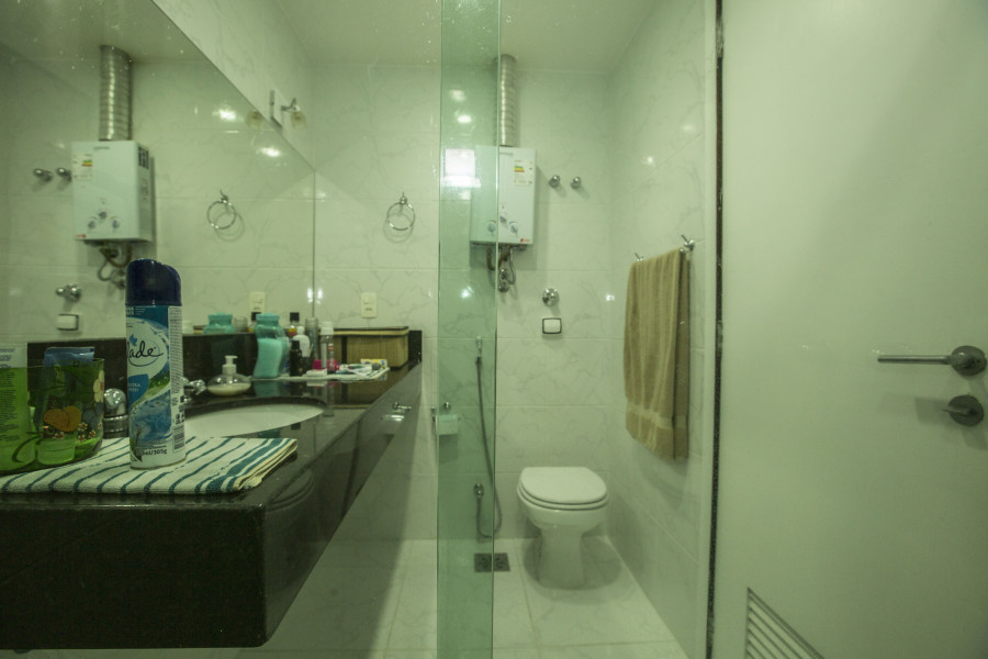 Imagem 8 da galeria do anúncio: Quarto com vista p/ a montanha em frente ao Metro Cantagalo