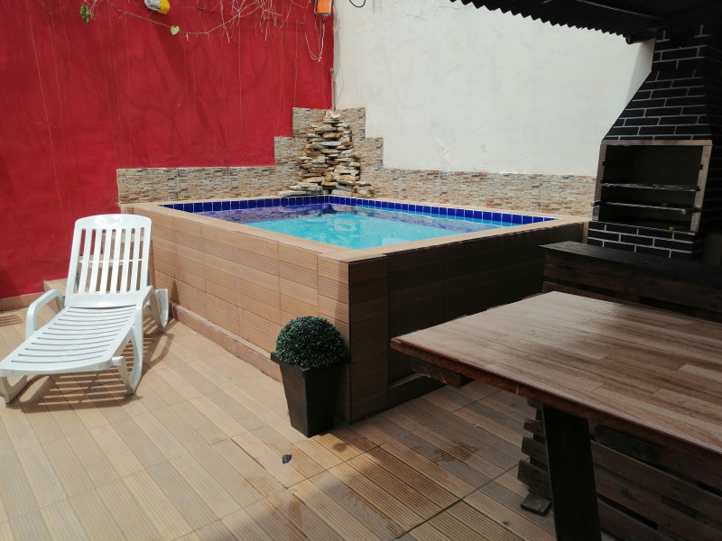 Imagem 9 da galeria do anúncio: Quarto individual com piscina