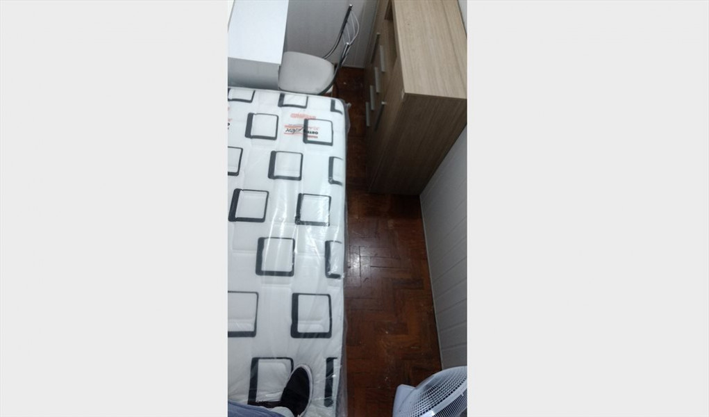 Imagem 8 da galeria do anúncio: Quarto Solteiro