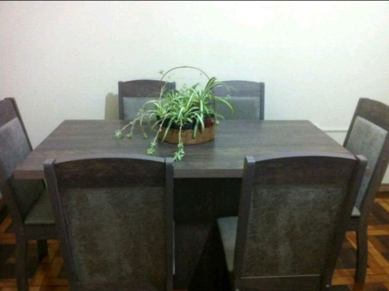 Imagem 7 da galeria do anúncio: Quarto Amplo/Confortável - Centro de PoA-RS (Não é Coliving)