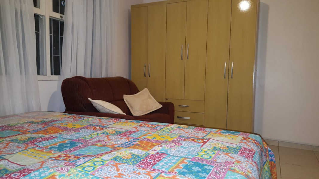 Imagem 5 da galeria do anúncio: Quarto para estudante