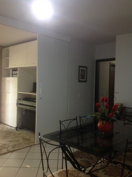 Imagem 1 da galeria do anúncio: Quarto para alugar em apartamento no centro