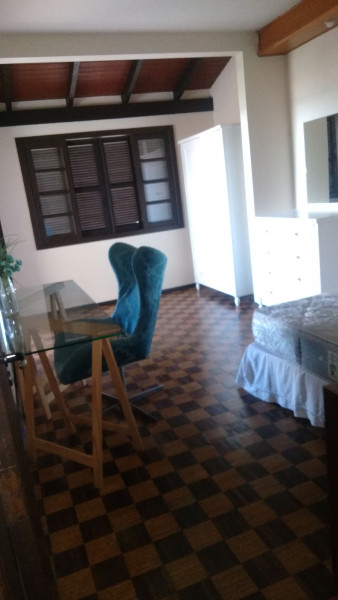 Imagem 9 da galeria do anúncio: Quarto alto padrao com sacada