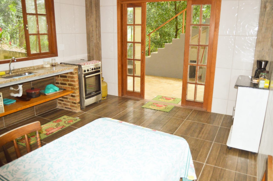 Imagem 19 da galeria do anúncio: Suites em sitio, no meio da floresta. Serra de Petropolis.