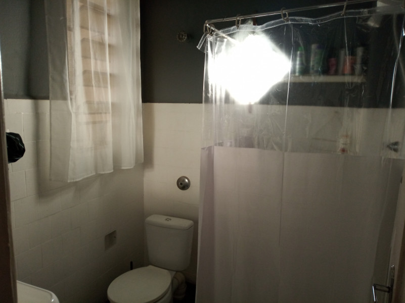 Imagem 13 da galeria do anúncio: Alugo quarto grande individual Bonsucesso próx. Suam Av. Bra