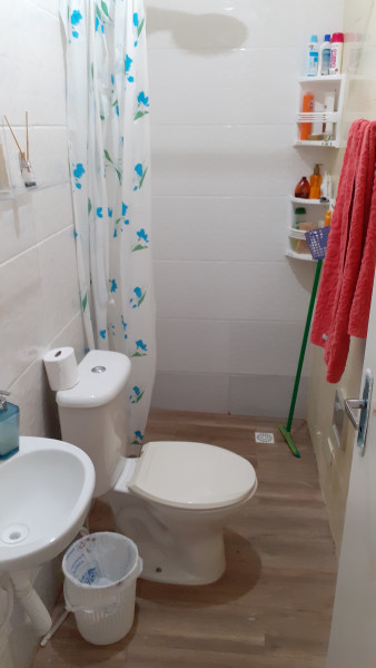 Imagem 12 da galeria do anúncio: Pensao: ALUGA-SE QUARTOS