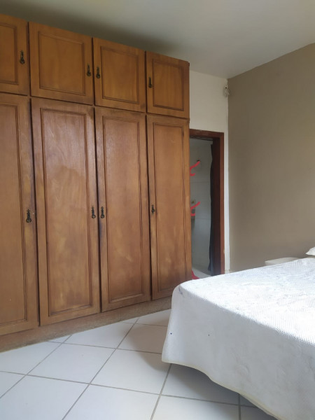 Imagem 14 da galeria do anúncio: Alugo suíte mobiliada