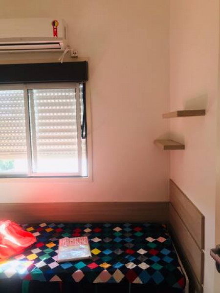 Imagem 2 da galeria do anúncio: Compartilho apartamento