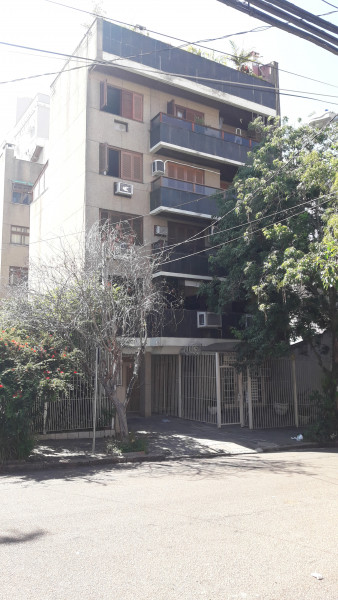 Imagem 1 da galeria do anúncio: Quarto 100m  Shoppings, Hospitais e Comercio da Assis