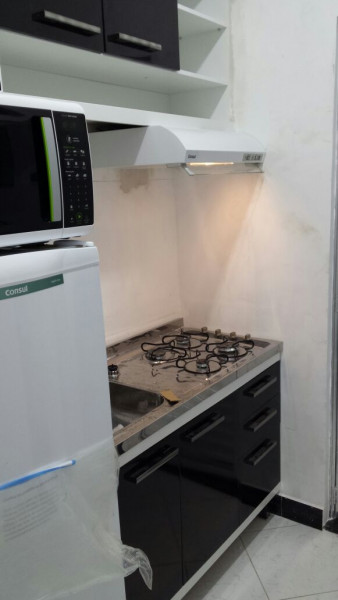 Imagem 2 da galeria do anúncio: Studio Mobiliado Lindo ao Lado Metrô Local Seguro Tranquilo