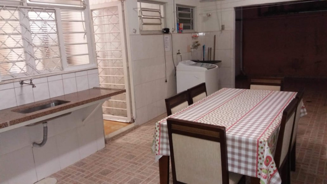 Imagem 3 da galeria do anúncio: Alugo Quarto próximo a MEDLEY  e SHOPPING D. PEDRO.