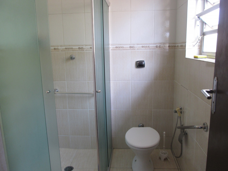 Imagem 5 da galeria do anúncio: QUARTO COMPARTILHADO E INDIVIDUAL (METRÔ CONCEIÇÃO)