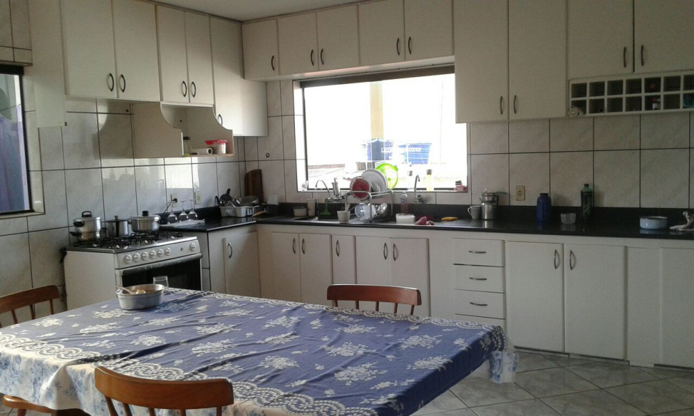 Imagem 1 da galeria do anúncio: Taguatinga norte - Vagas para moças - Perto de tudo!