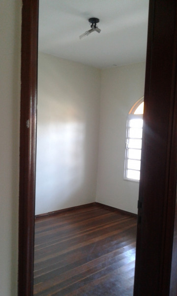 Imagem 7 da galeria do anúncio: Taguatinga norte - Vagas para moças - Perto de tudo!