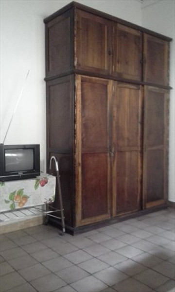 Imagem 1 da galeria do anúncio: quarto individual e mobiliado sem burocracia ,centro SJC