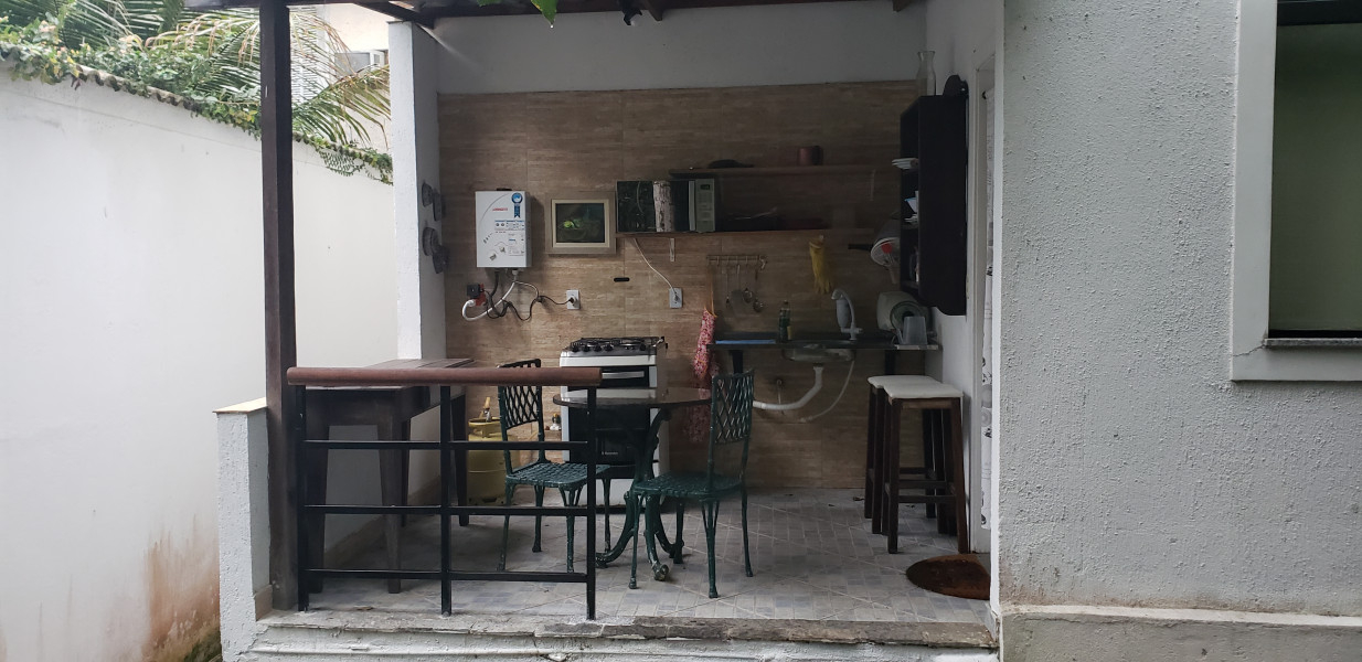 Imagem 6 da galeria do anúncio: Suite em quarto em Sao Conrado