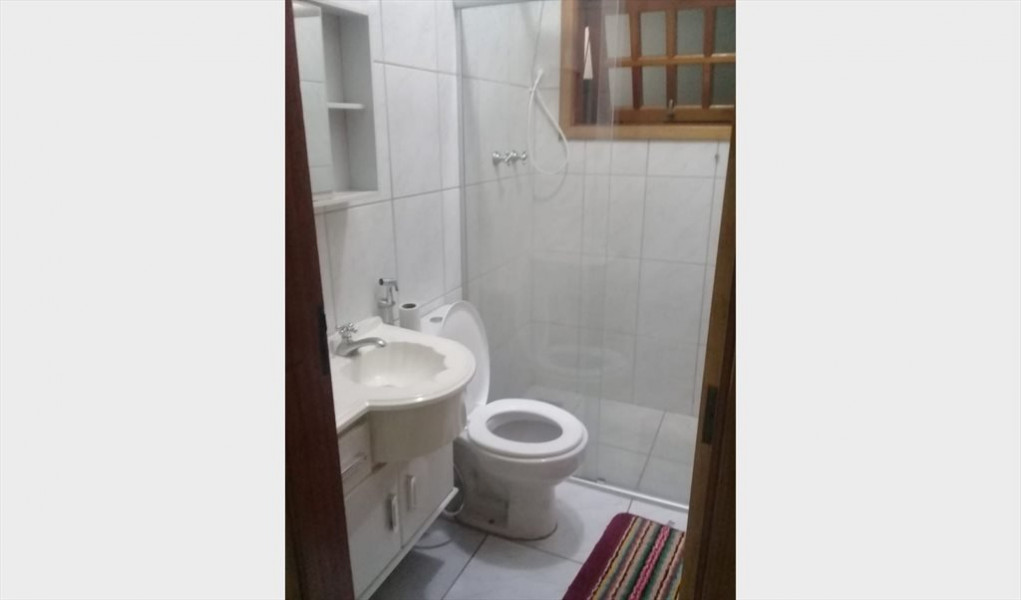 Imagem 8 da galeria do anúncio: Quarto com banheiro individual