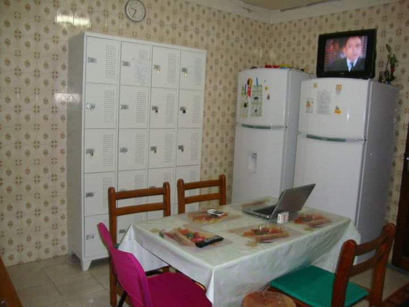 Imagem 19 da galeria do anúncio: Coliving  para estudantes Lapa SP Masculino Mobiliado Trem