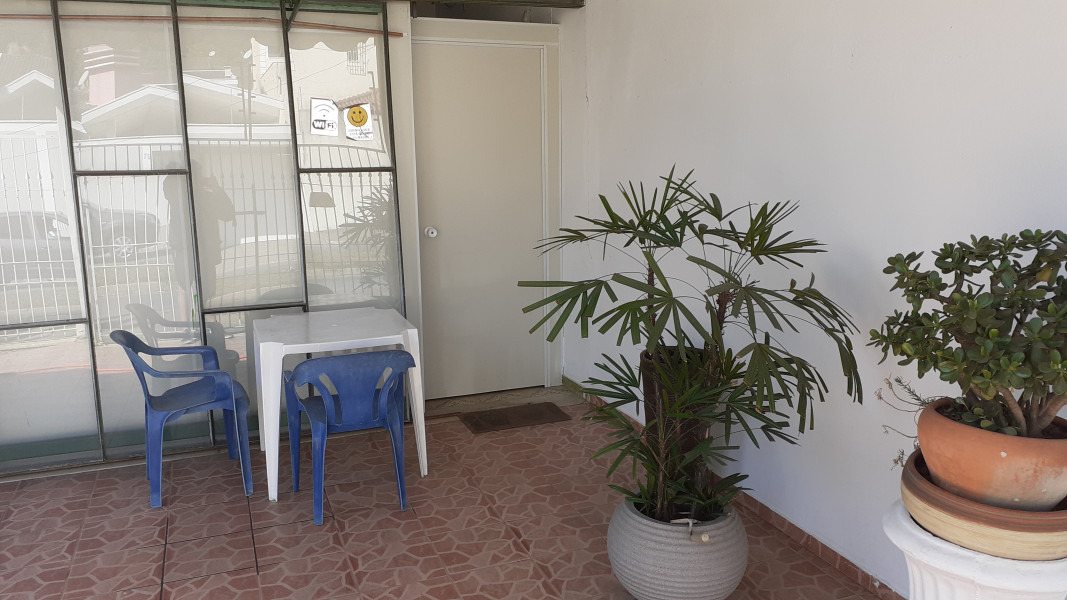 Imagem 6 da galeria do anúncio: Pensao: ALUGA-SE QUARTOS