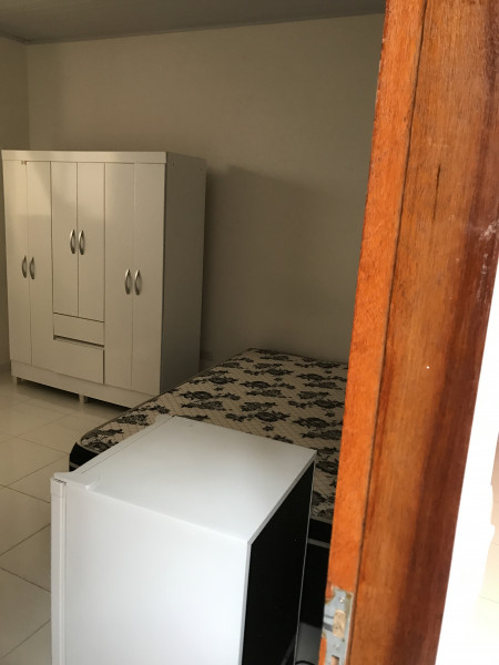 Imagem 5 da galeria do anúncio: Quartos e Suítes mobiliados