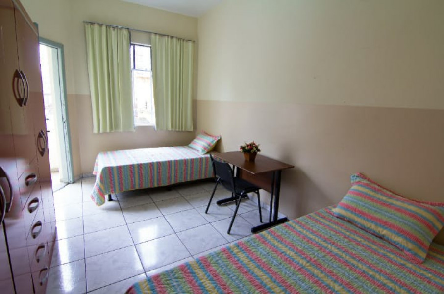 Imagem 2 da galeria do anúncio: Alugo Quartos individuais e Duplos no Centro